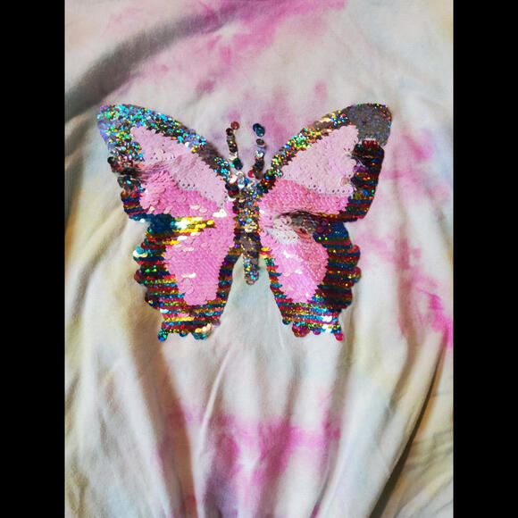btween Girls Tie-Dye T-Shirt Butterfly Sequin Yellow Pink Tie Bottom Size 7 - Picture 4 of 5